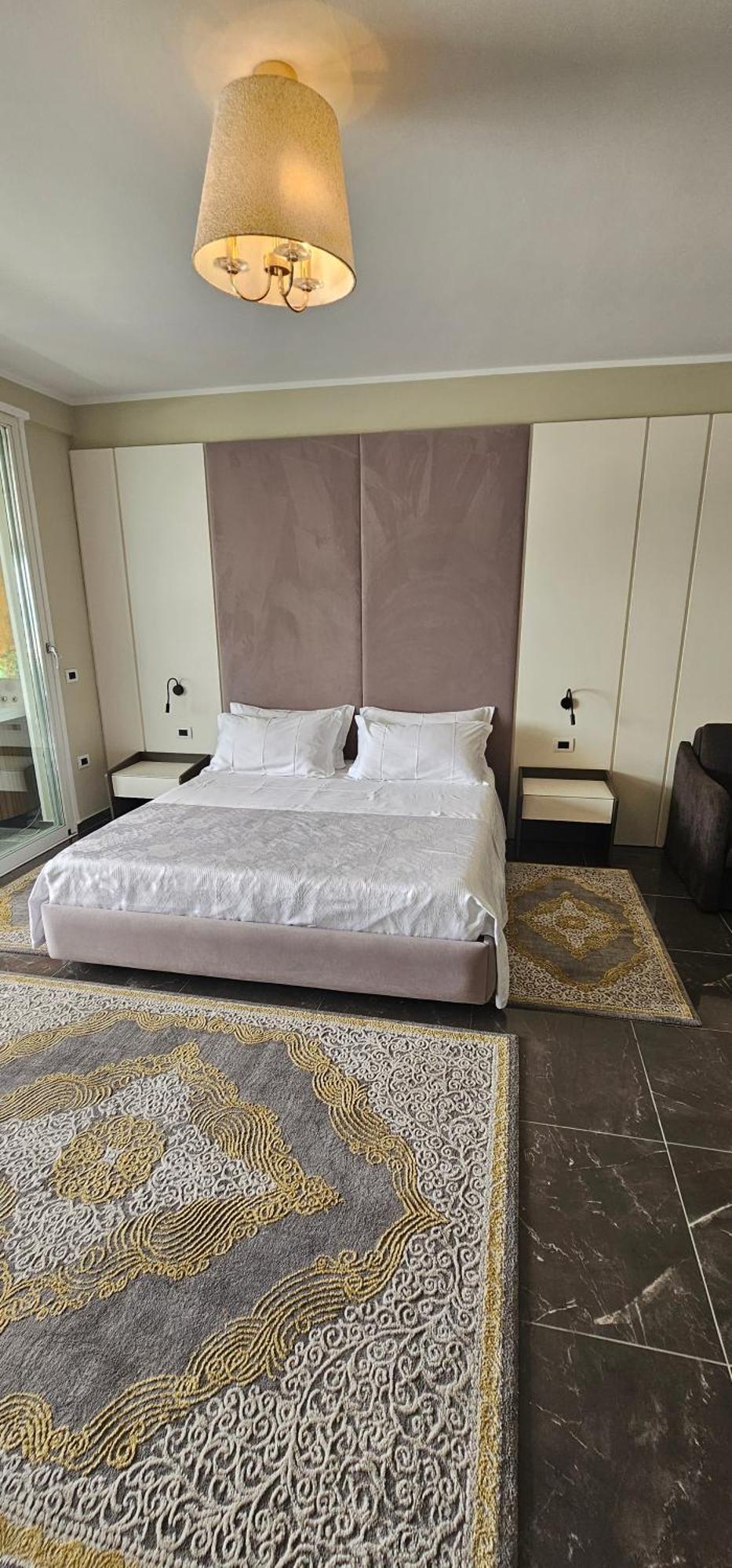 Hotel Pirro Vlorë Quarto foto