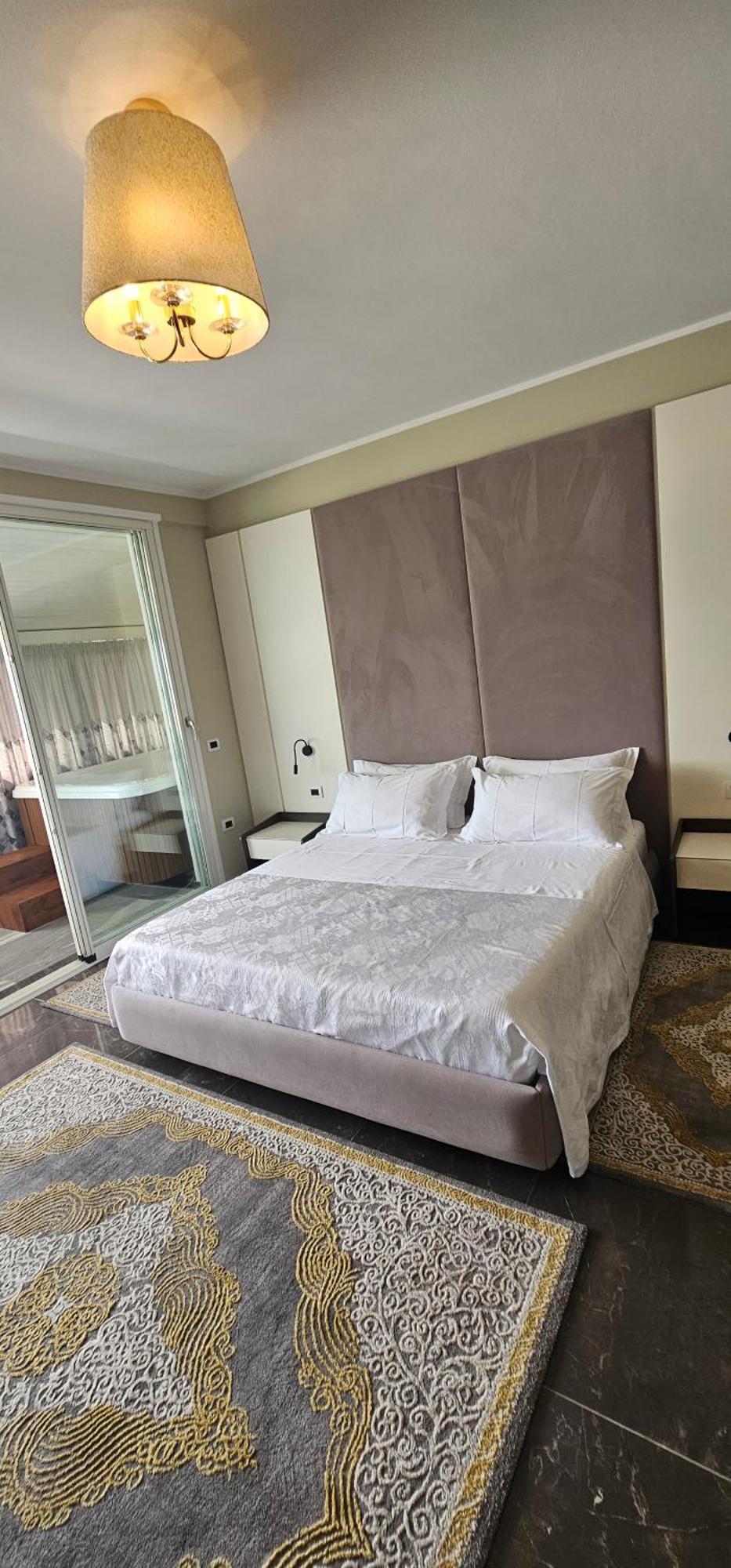 Hotel Pirro Vlorë Quarto foto